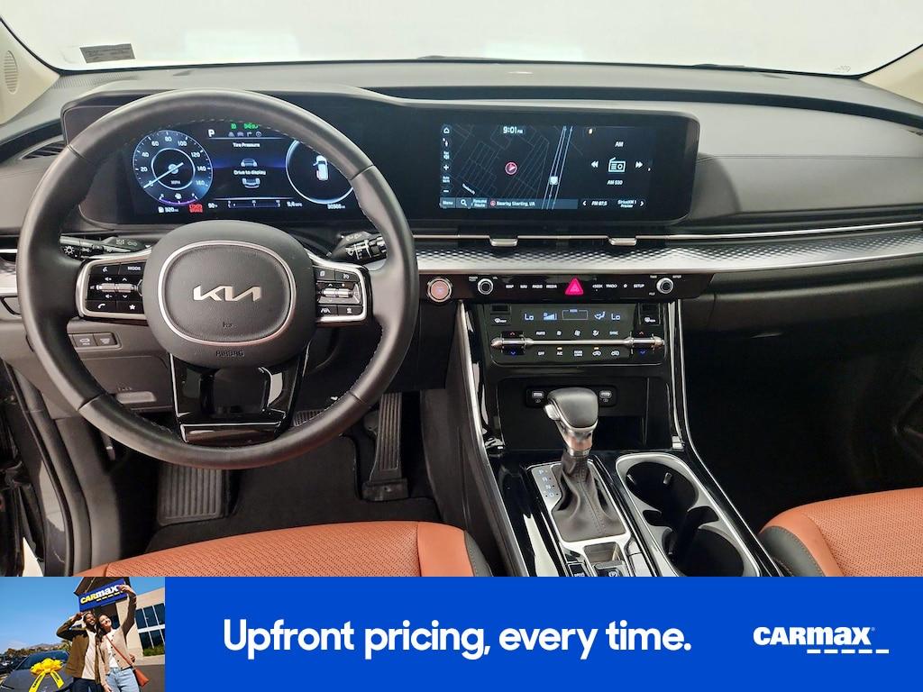 used 2023 Kia Carnival car, priced at $41,998