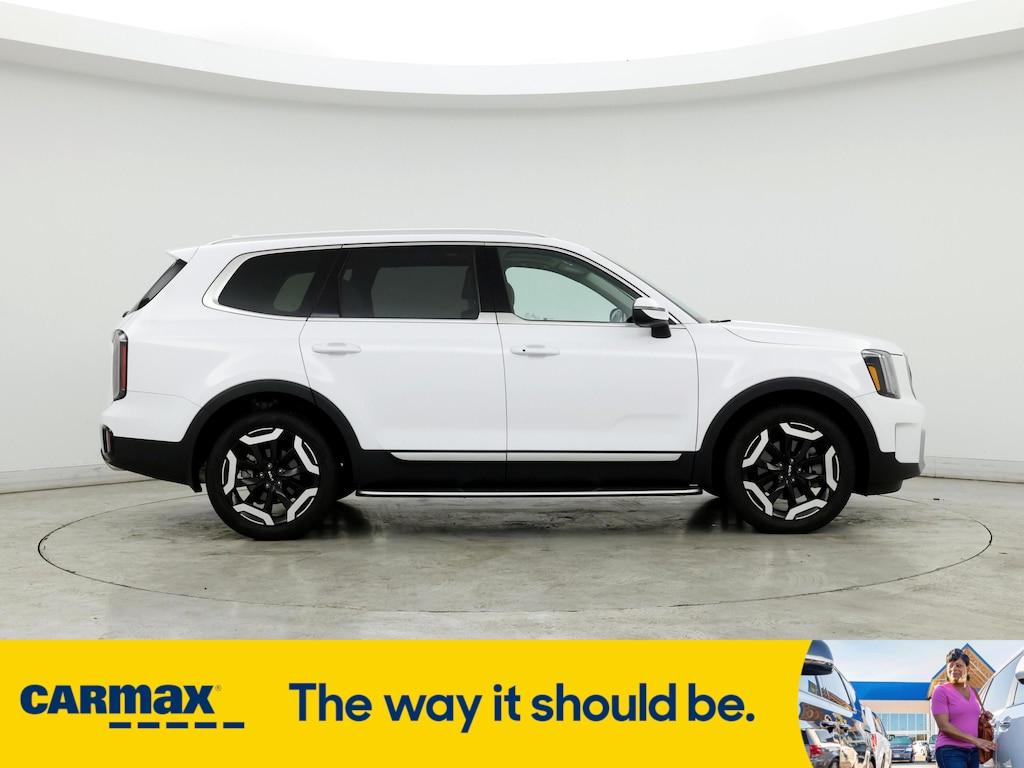 used 2024 Kia Telluride car, priced at $42,998