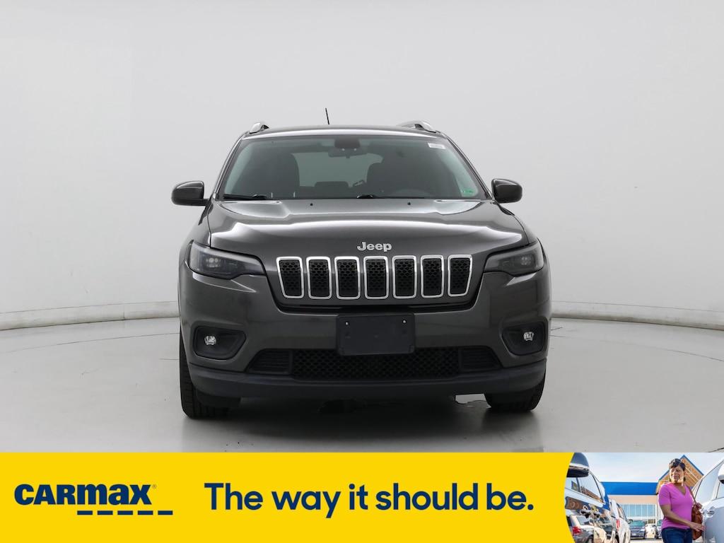 used 2019 Jeep Cherokee car, priced at $16,998