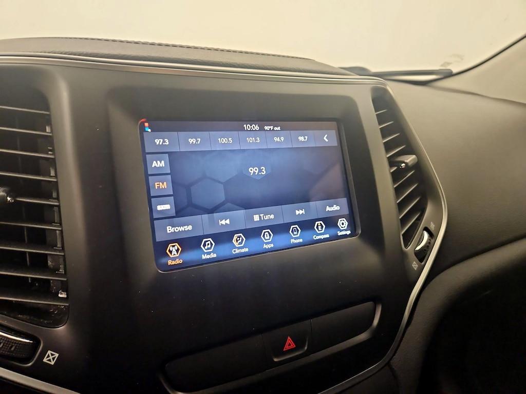 used 2019 Jeep Cherokee car, priced at $16,998
