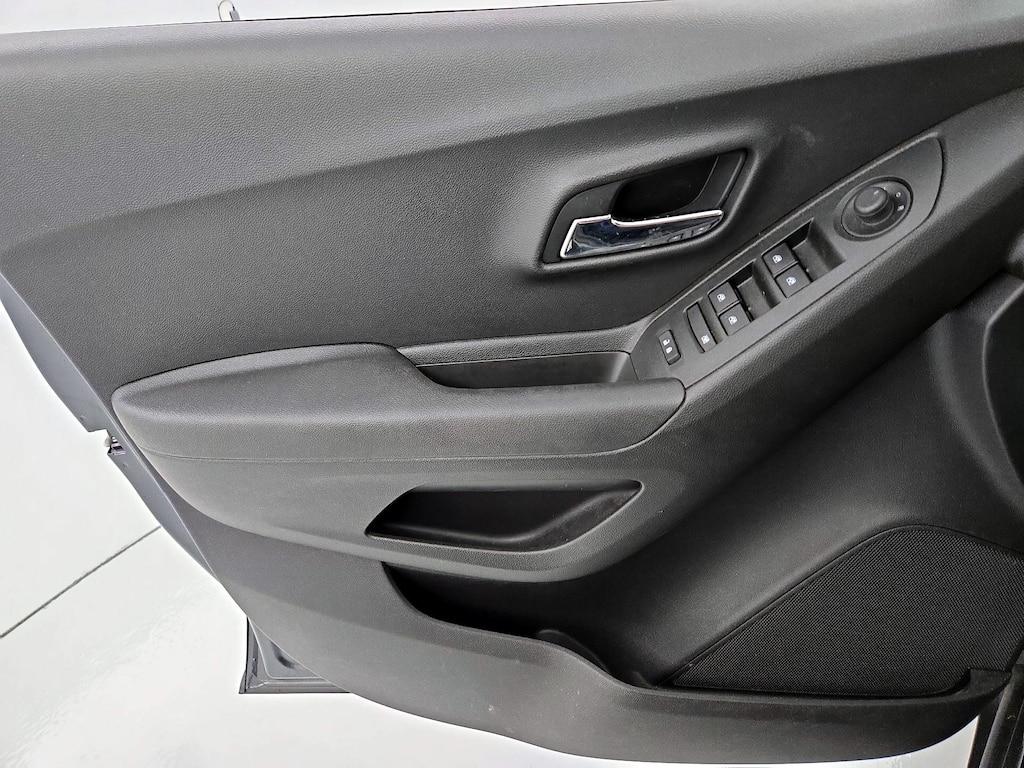 used 2019 Chevrolet Trax car, priced at $17,998