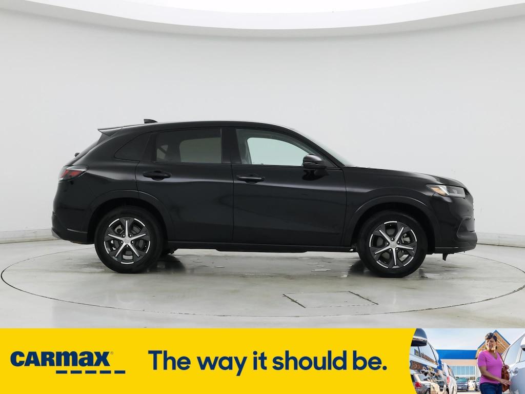 used 2025 Honda HR-V car, priced at $30,998