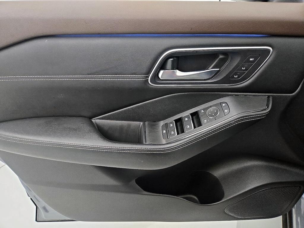 used 2023 Nissan Rogue car, priced at $28,998