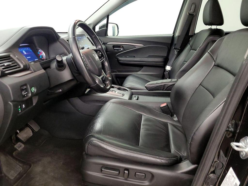 used 2022 Honda Pilot car, priced at $23,998