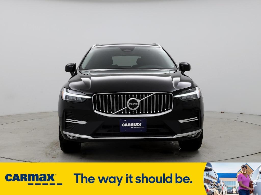 used 2022 Volvo XC60 car, priced at $34,998