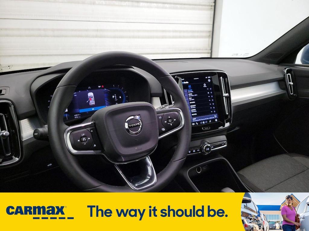 used 2024 Volvo XC40 car, priced at $32,998