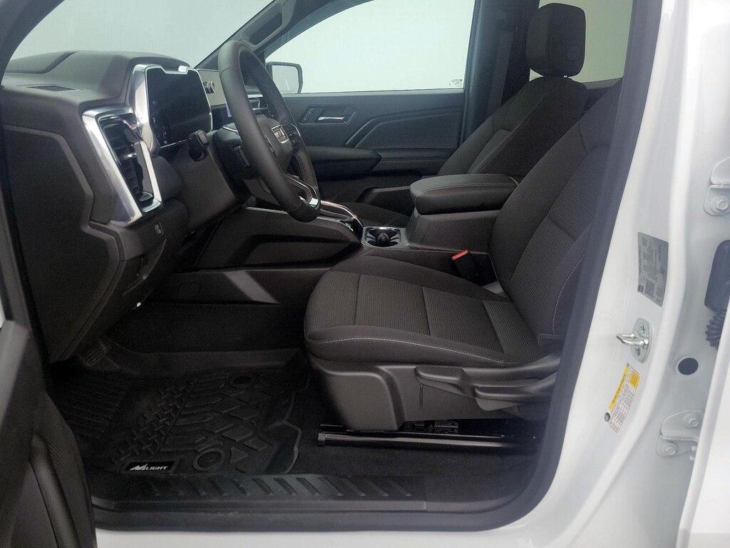 used 2024 GMC Canyon car, priced at $39,998