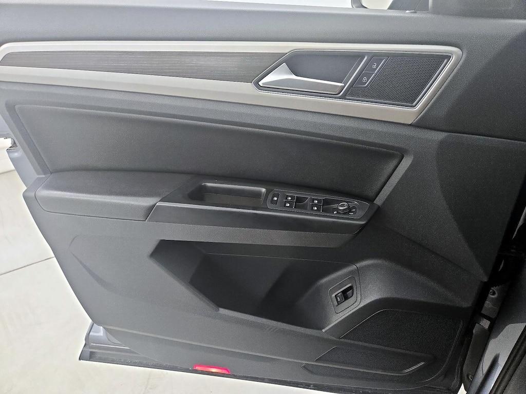 used 2018 Volkswagen Atlas car, priced at $21,998