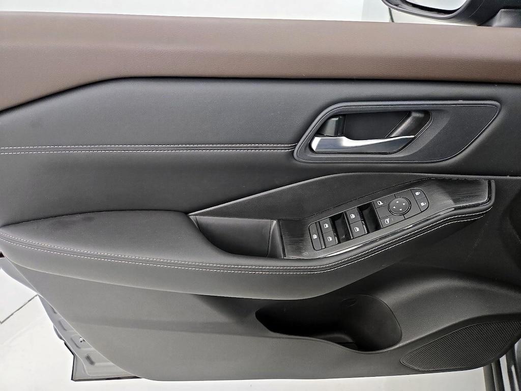 used 2023 Nissan Rogue car, priced at $28,998