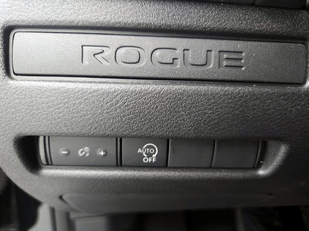 used 2023 Nissan Rogue car, priced at $21,998