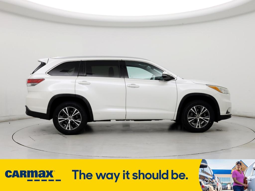 used 2016 Toyota Highlander car, priced at $23,998