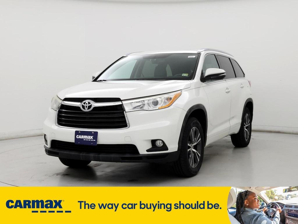 used 2016 Toyota Highlander car, priced at $23,998