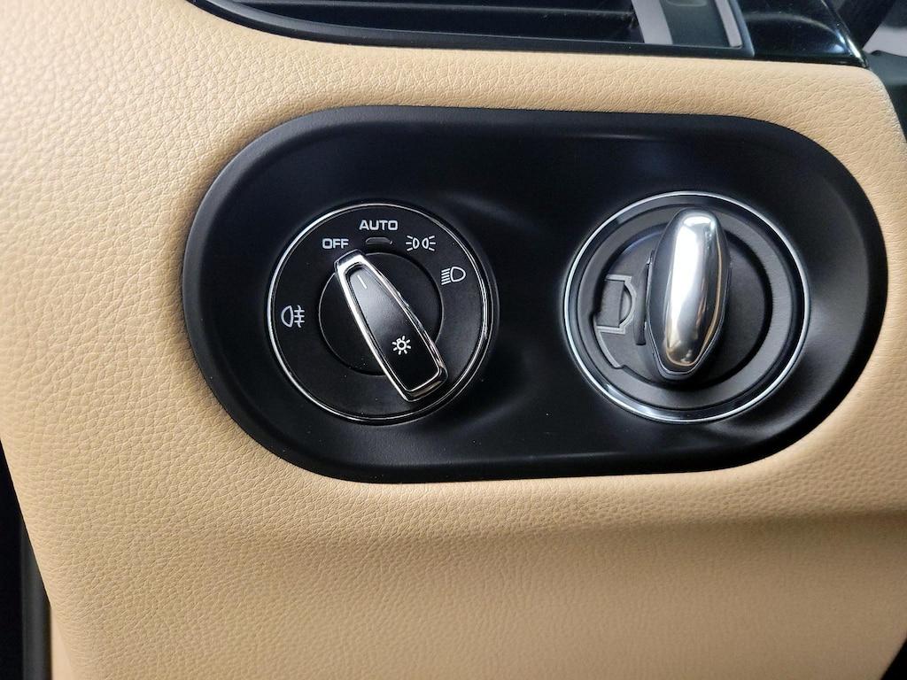 used 2020 Porsche Macan car, priced at $44,998