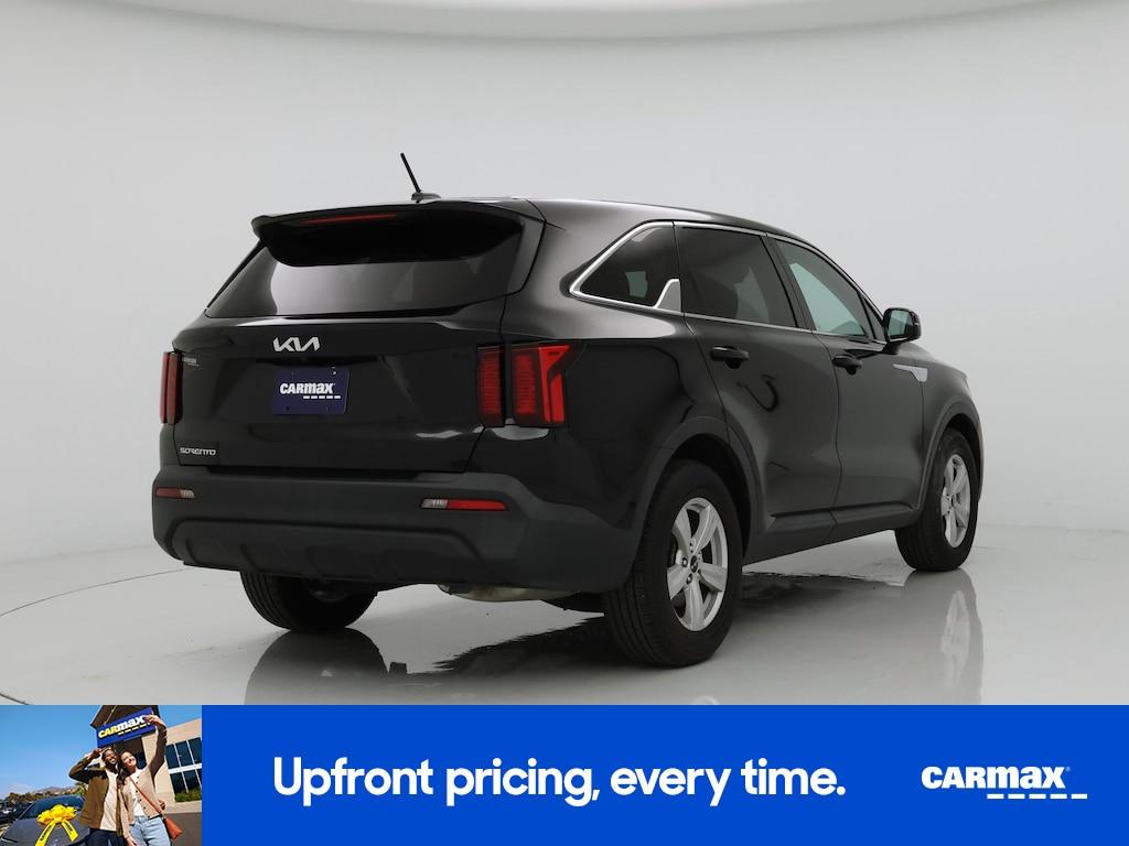 used 2023 Kia Sorento car, priced at $24,998