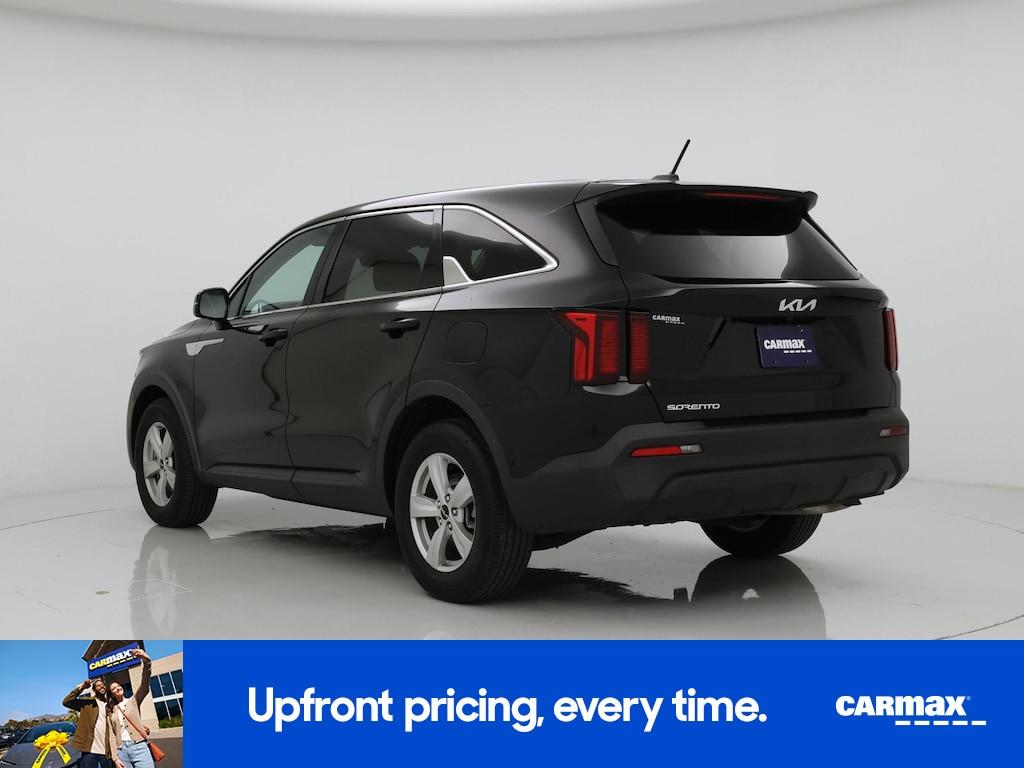 used 2023 Kia Sorento car, priced at $24,998