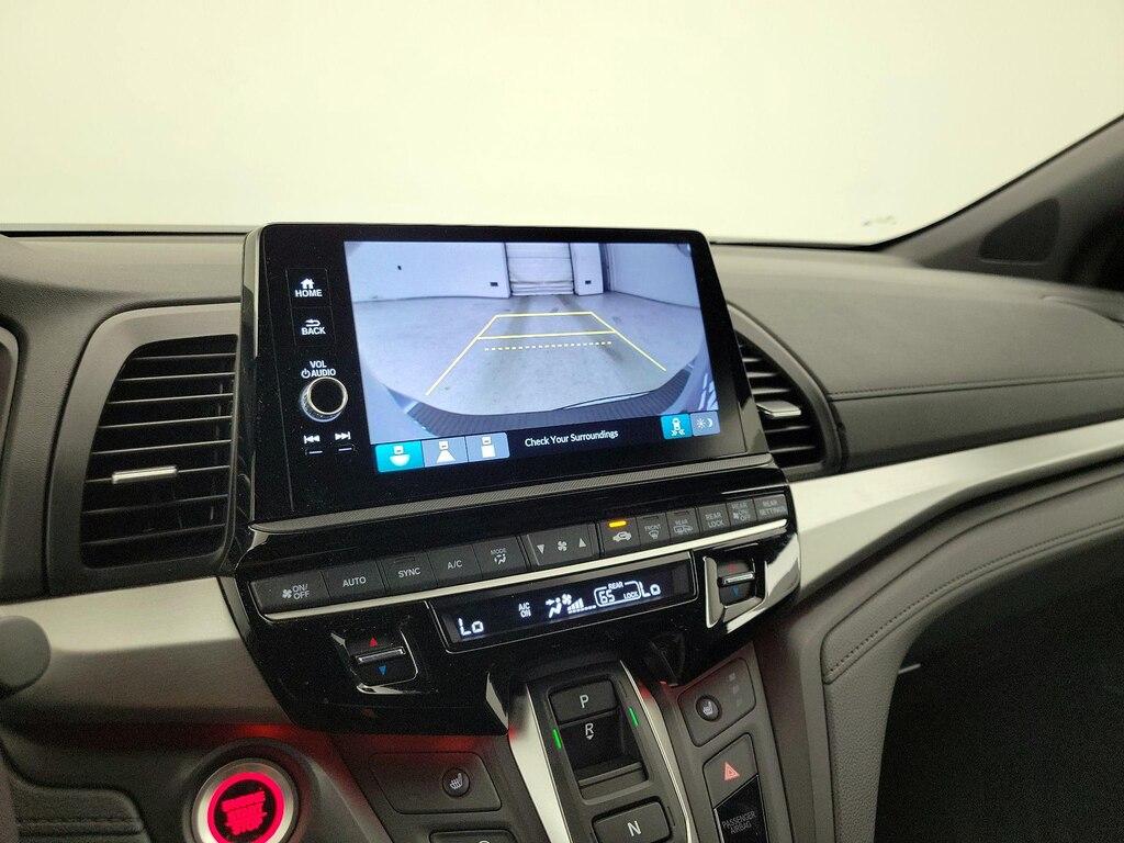 used 2025 Honda Odyssey car, priced at $45,998