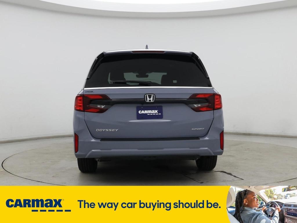 used 2025 Honda Odyssey car, priced at $45,998