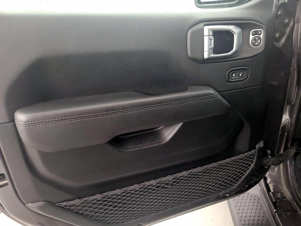 used 2021 Jeep Wrangler car, priced at $34,998