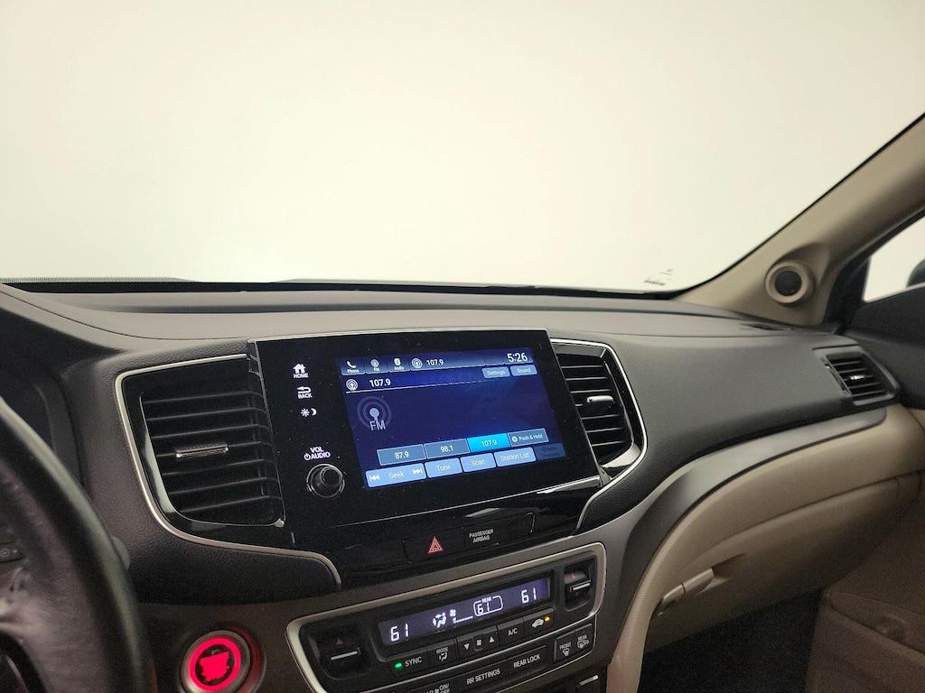 used 2022 Honda Pilot car, priced at $33,998