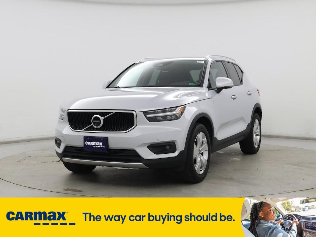 used 2022 Volvo XC40 car, priced at $25,998