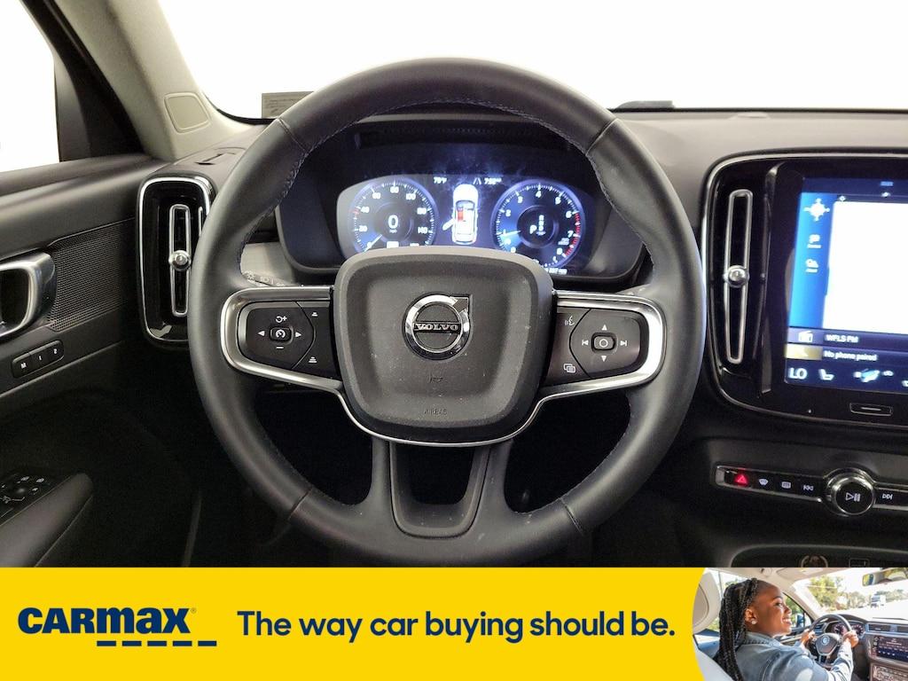 used 2022 Volvo XC40 car, priced at $25,998
