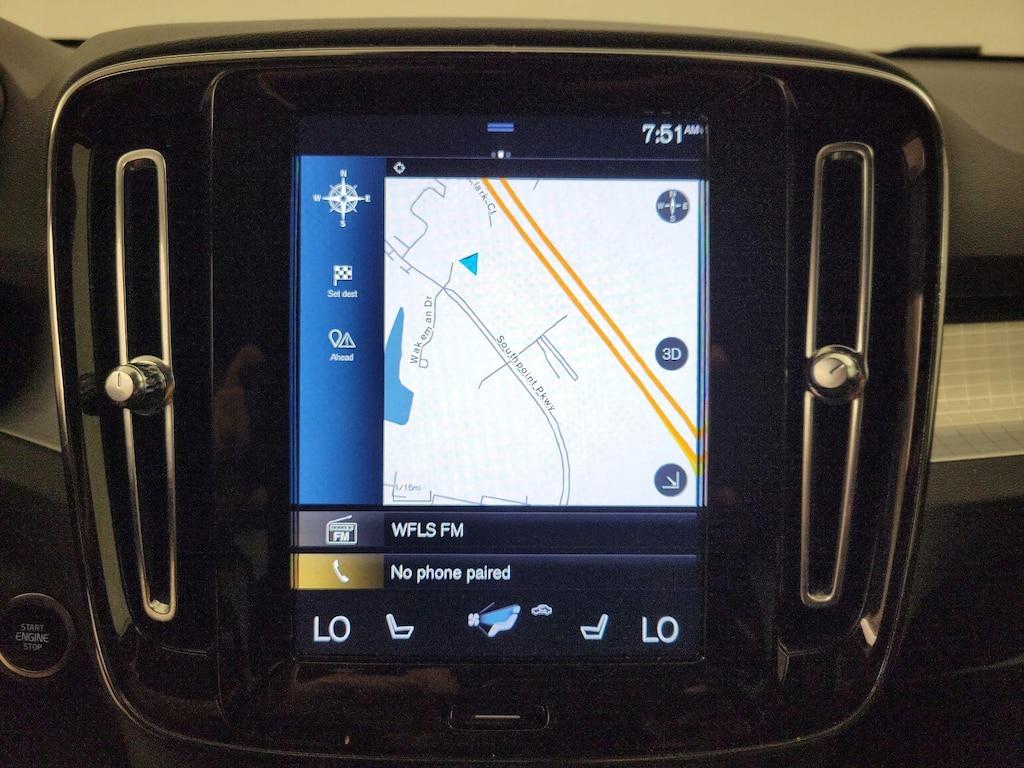 used 2022 Volvo XC40 car, priced at $25,998