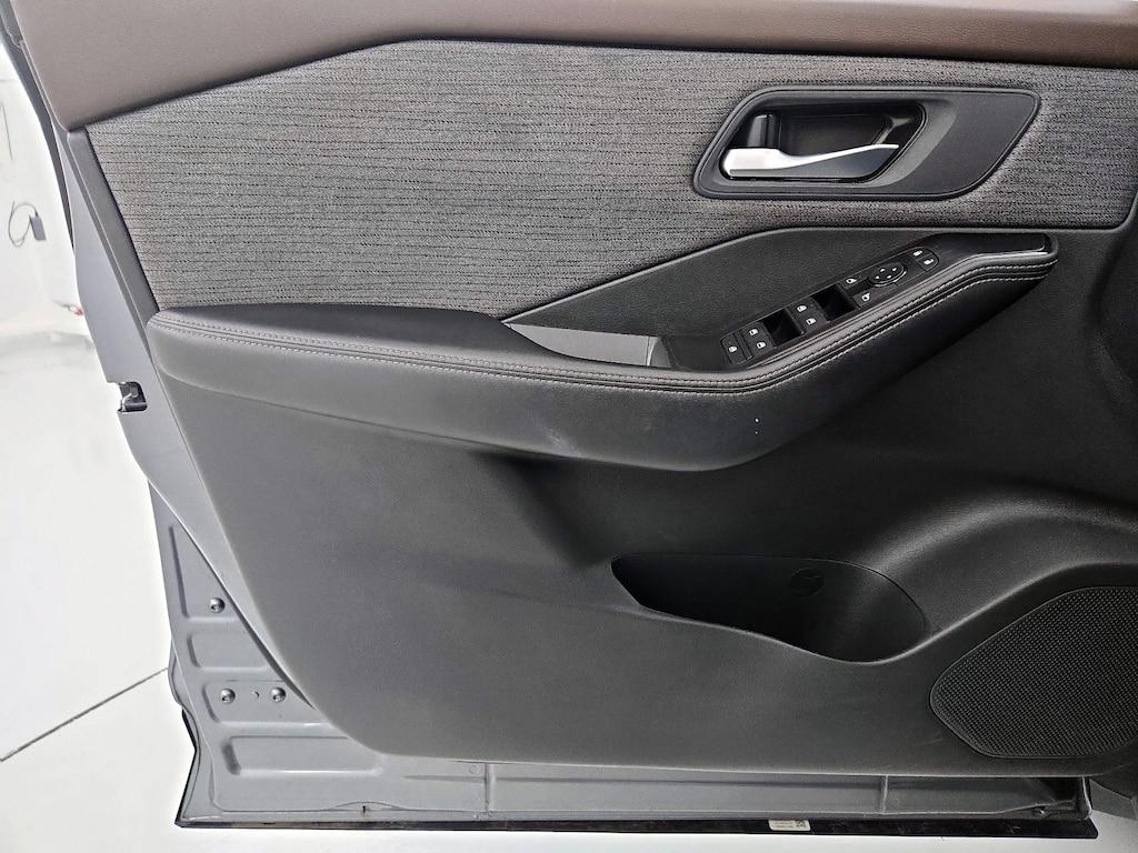 used 2023 Nissan Rogue car, priced at $22,998