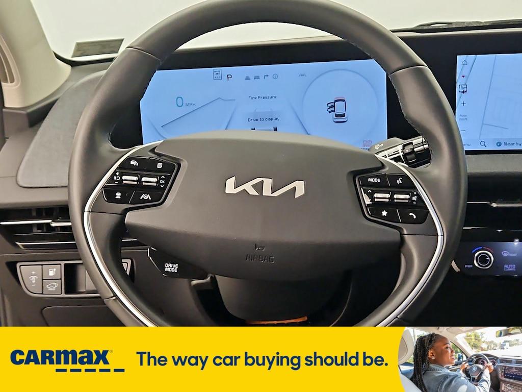 used 2023 Kia EV6 car, priced at $29,998
