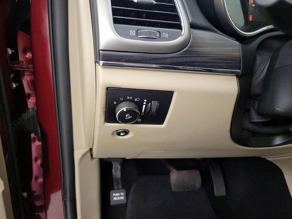 used 2021 Jeep Grand Cherokee car, priced at $24,998