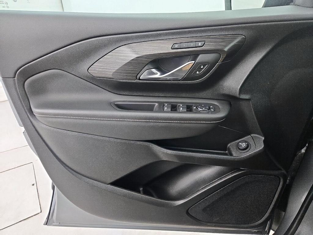 used 2024 GMC Terrain car, priced at $27,998