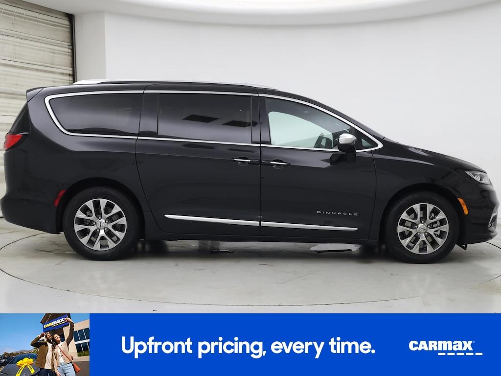 used 2023 Chrysler Pacifica Hybrid car, priced at $42,998