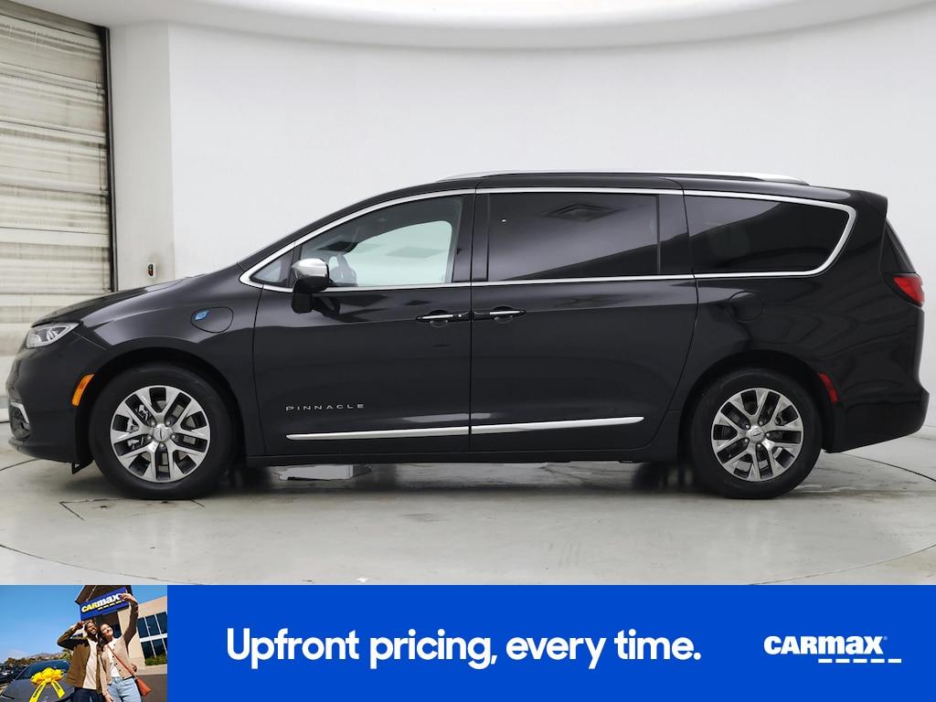 used 2023 Chrysler Pacifica Hybrid car, priced at $42,998