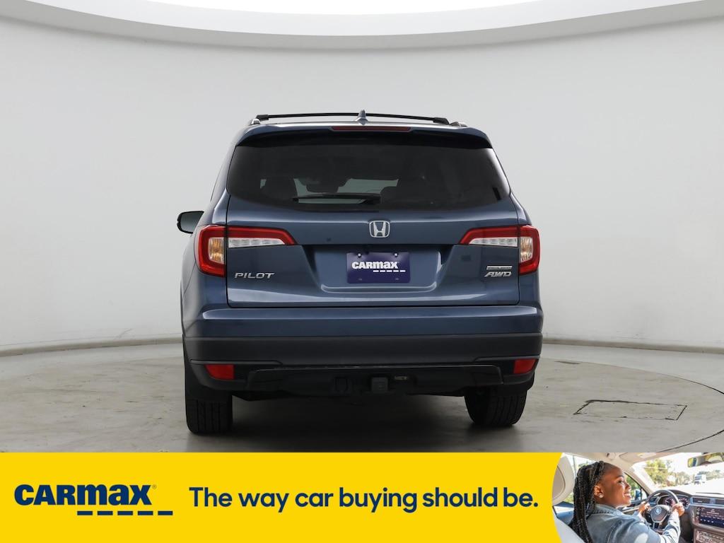 used 2022 Honda Pilot car, priced at $31,998