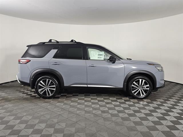 new 2025 Nissan Pathfinder car, priced at $48,500