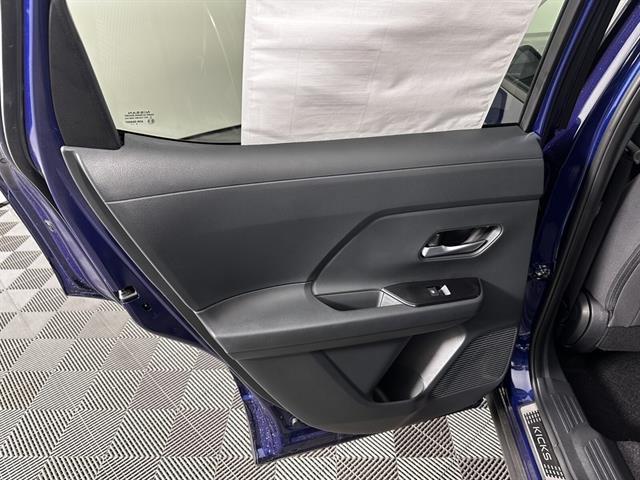 new 2025 Nissan Kicks car, priced at $28,025