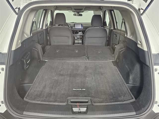 used 2021 Nissan Rogue car, priced at $19,999