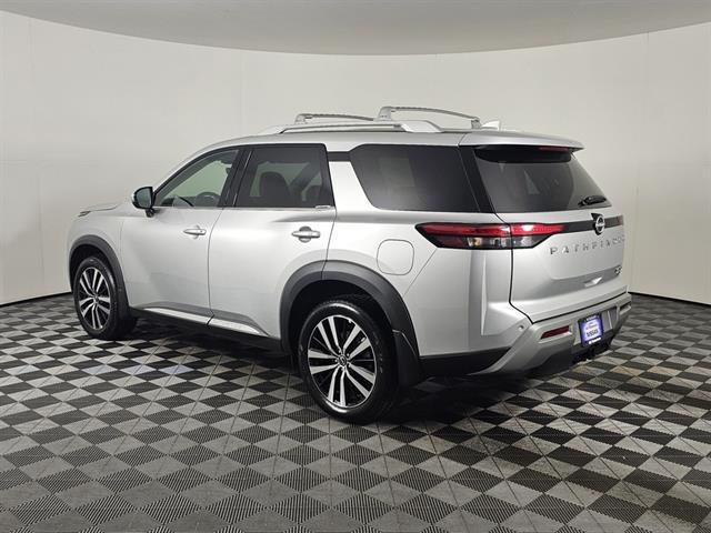 new 2025 Nissan Pathfinder car, priced at $46,395