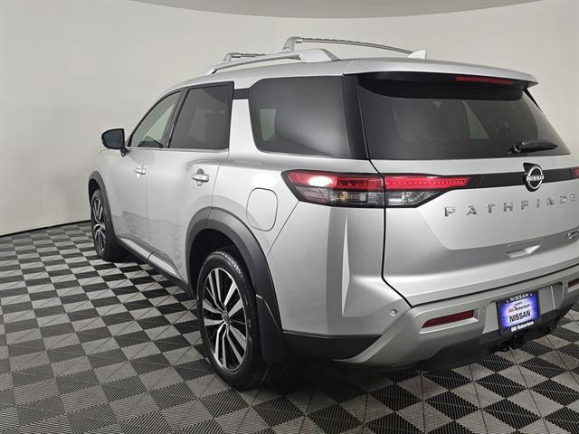new 2025 Nissan Pathfinder car, priced at $46,395