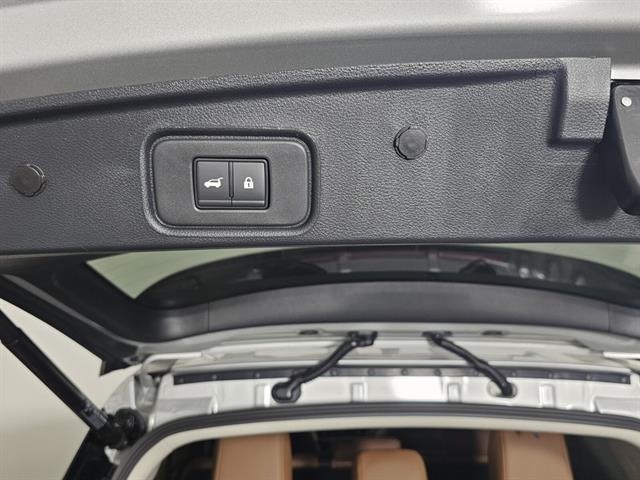 new 2025 Nissan Pathfinder car, priced at $46,395