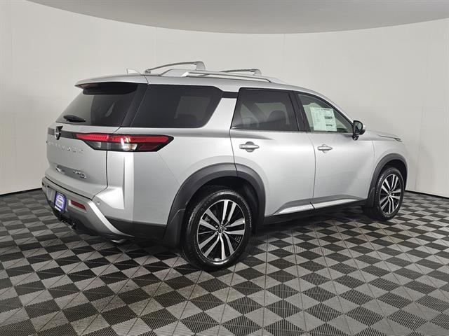 new 2025 Nissan Pathfinder car, priced at $46,395