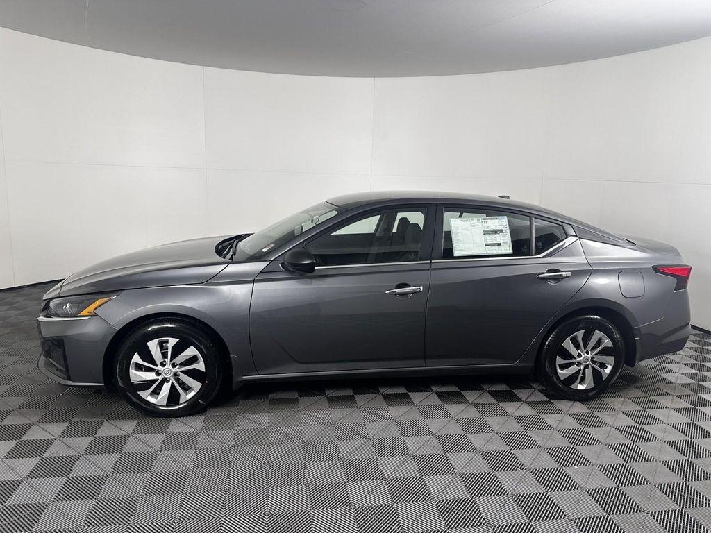 new 2025 Nissan Altima car, priced at $25,800