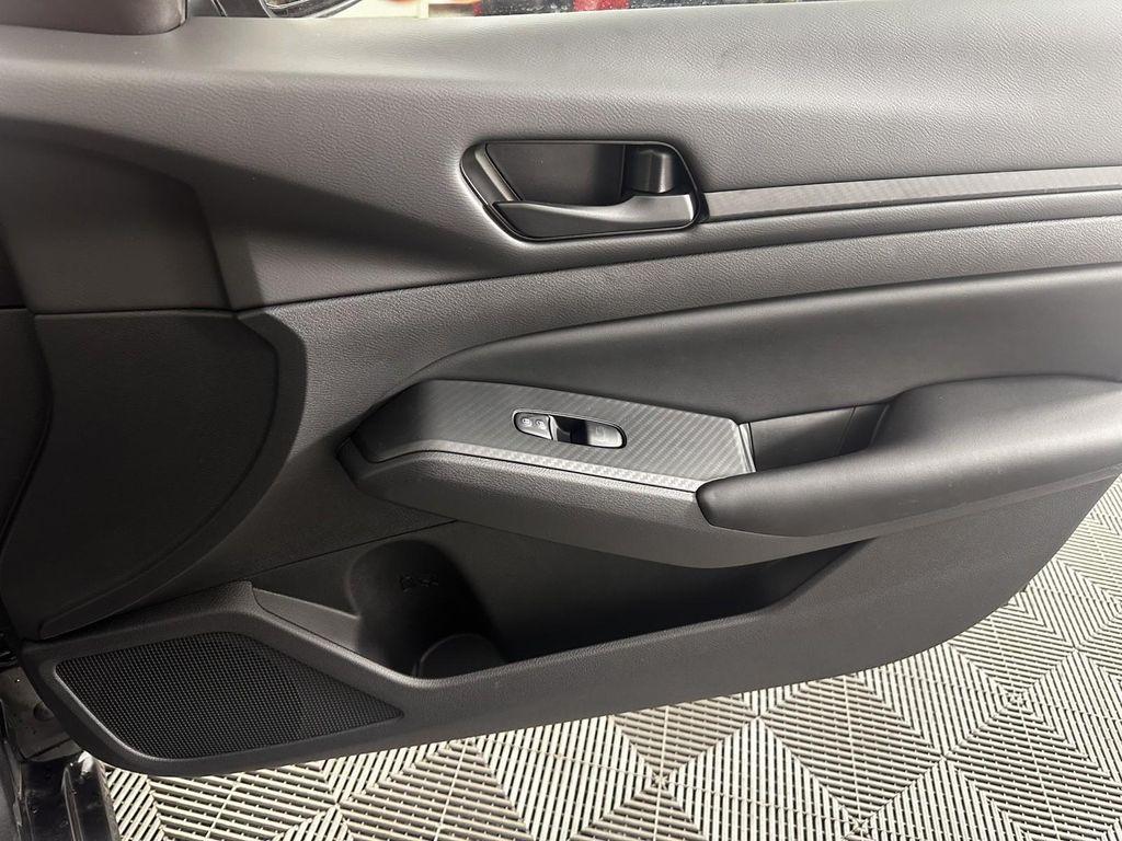 new 2025 Nissan Altima car, priced at $25,800