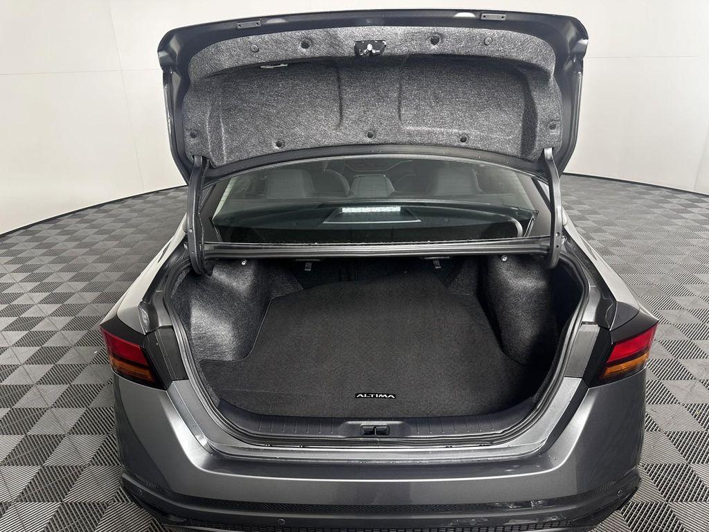 new 2025 Nissan Altima car, priced at $25,800
