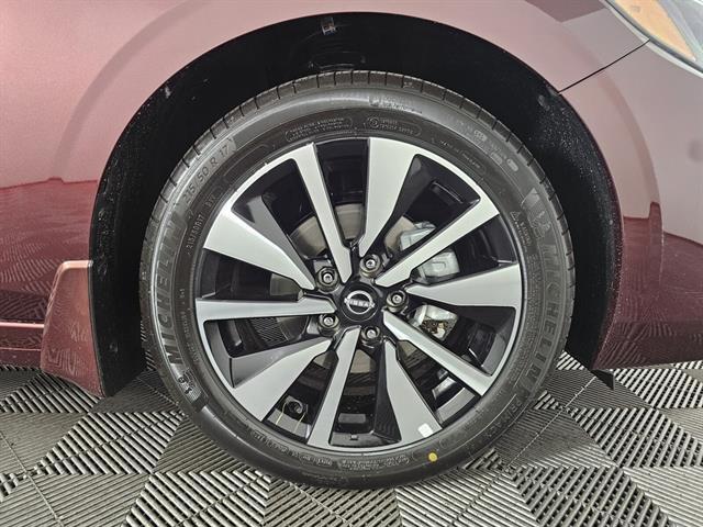 new 2025 Nissan Sentra car, priced at $26,170