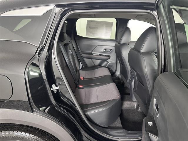 new 2025 Nissan Kicks car, priced at $27,885