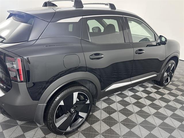 new 2025 Nissan Kicks car, priced at $27,885