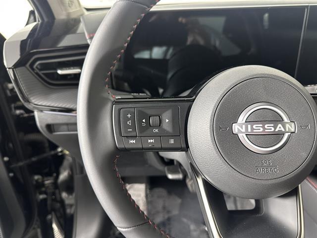 new 2025 Nissan Kicks car, priced at $27,885