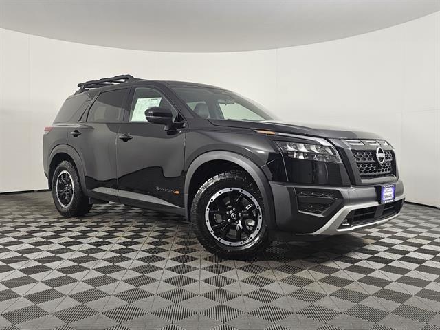 new 2025 Nissan Pathfinder car, priced at $40,610