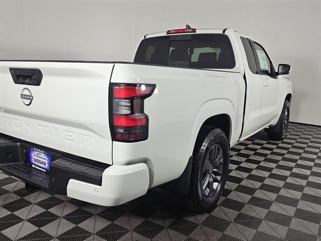 new 2025 Nissan Frontier car, priced at $33,355