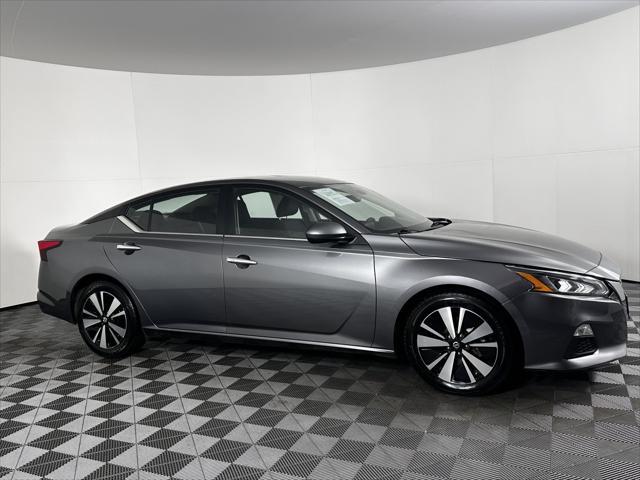 used 2022 Nissan Altima car, priced at $18,599